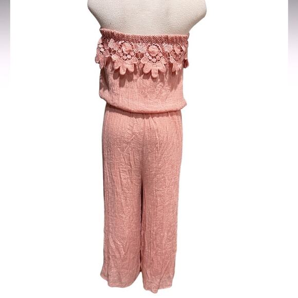 Kings Road Pink Strapless Jumpsuit Capri Lace Ruffle Size M - Picture 4 of 5